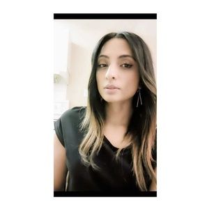 Meet your Posher, Shermeen